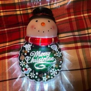 ☃️🎄⛄️ EUC- Snowman “Merry Christmas “ Light Up Pin